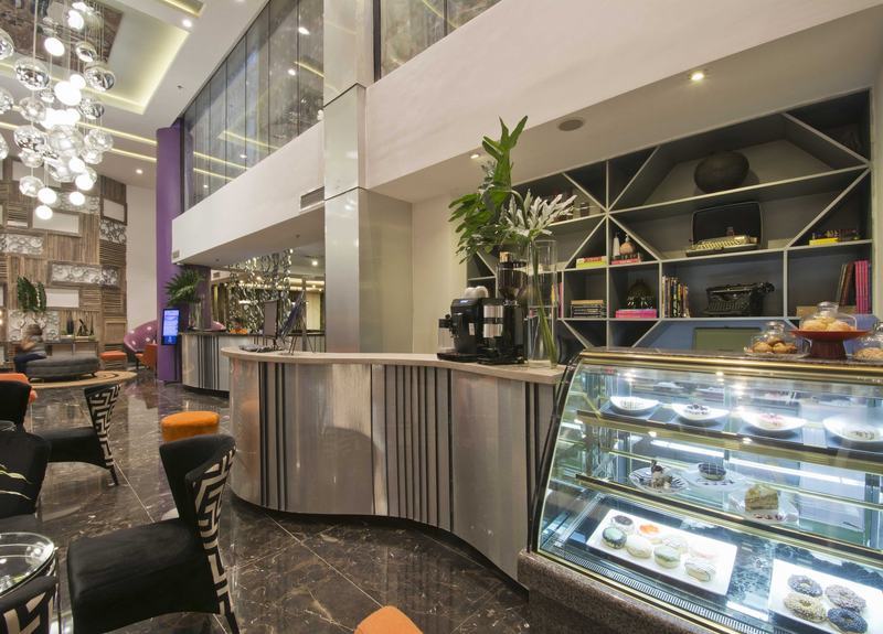Hive Hotel Quezon City Esterno foto