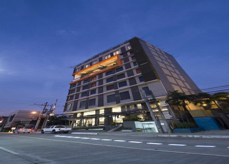 Hive Hotel Quezon City Esterno foto
